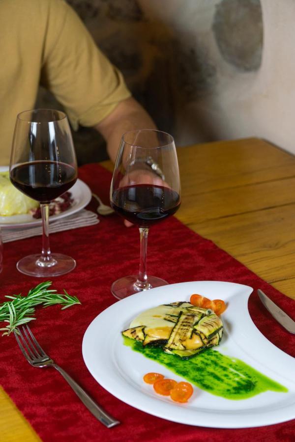 Agriturismo La Cascina Dei Chicchi Bagnone エクステリア 写真